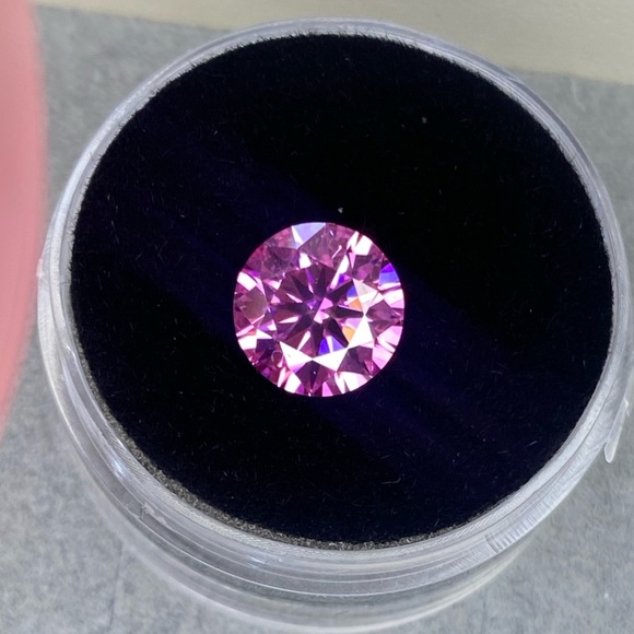 Certified, 2CT Pink Moissanite Diamond Loose (Hearts & Arrows) - Picture 14 of 16